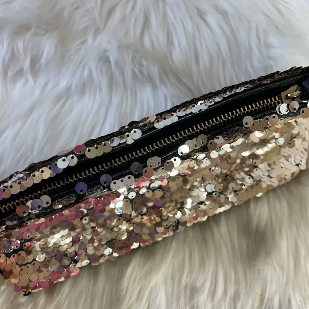Victoria's Secret Silver Sequin Clutch/Make Up‎ Bag